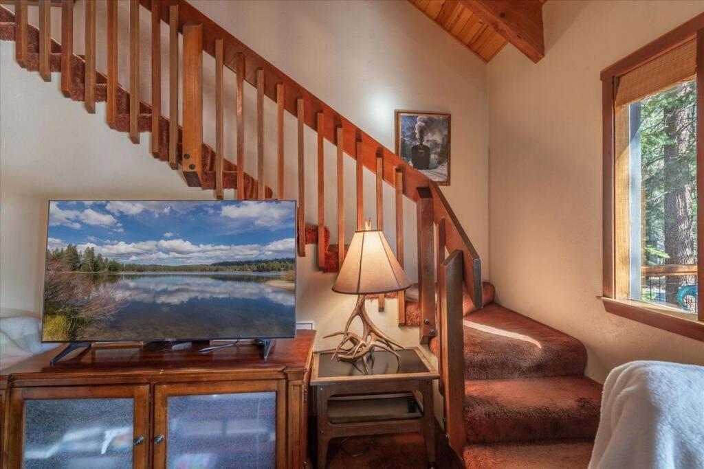 3Br Tahoe Donner Cabin With Hoa Perks Like Pools Hot-Tub Minutes To Trails Lake Golf Truckee Exterior photo