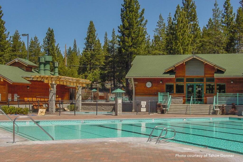 3Br Tahoe Donner Cabin With Hoa Perks Like Pools Hot-Tub Minutes To Trails Lake Golf Truckee Exterior photo