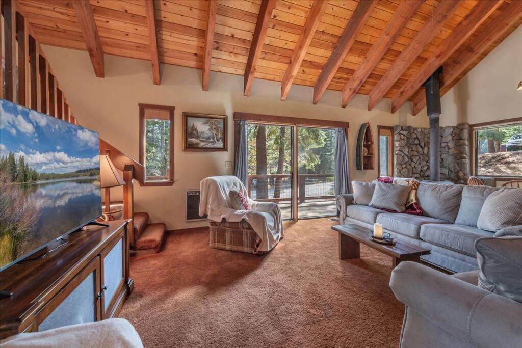 3Br Tahoe Donner Cabin With Hoa Perks Like Pools Hot-Tub Minutes To Trails Lake Golf Truckee Exterior photo