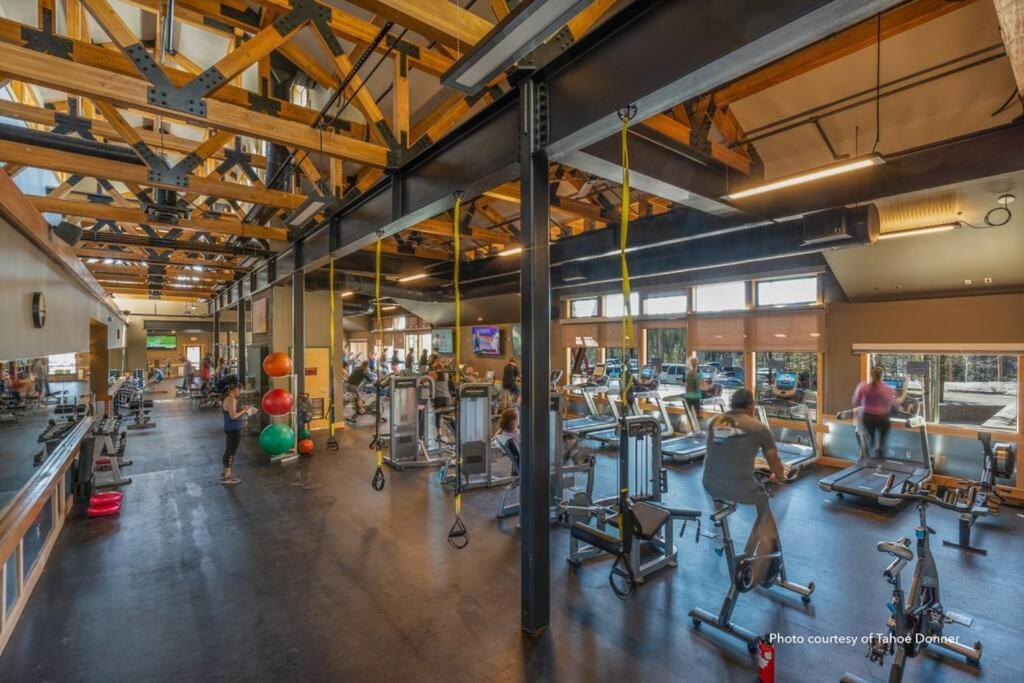 3Br Tahoe Donner Cabin With Hoa Perks Like Pools Hot-Tub Minutes To Trails Lake Golf Truckee Exterior photo
