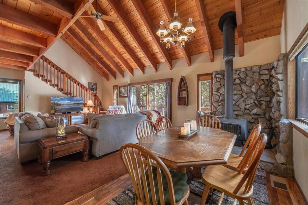 3Br Tahoe Donner Cabin With Hoa Perks Like Pools Hot-Tub Minutes To Trails Lake Golf Truckee Exterior photo