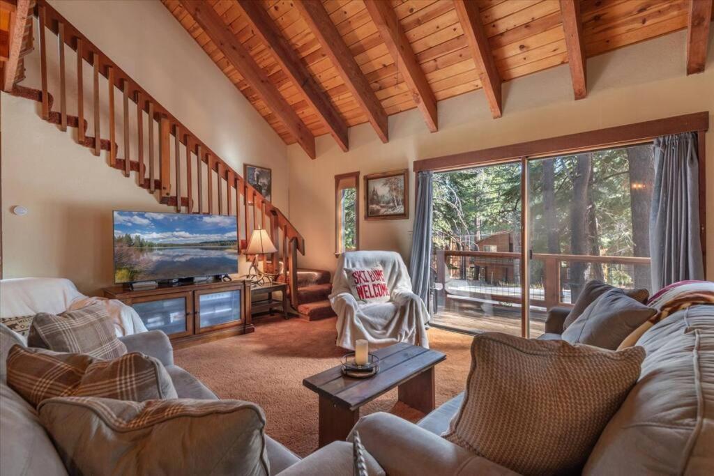 3Br Tahoe Donner Cabin With Hoa Perks Like Pools Hot-Tub Minutes To Trails Lake Golf Truckee Exterior photo